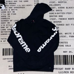 Supreme Hoodie